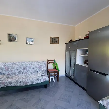 Villino Con Giardino Terrazzo E Parcheggio Privato Apartamento *