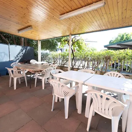 Apartamento Villino Con Giardino Terrazzo E Parcheggio Privato *